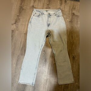 Abercrombie and Fitch light jeans curve love